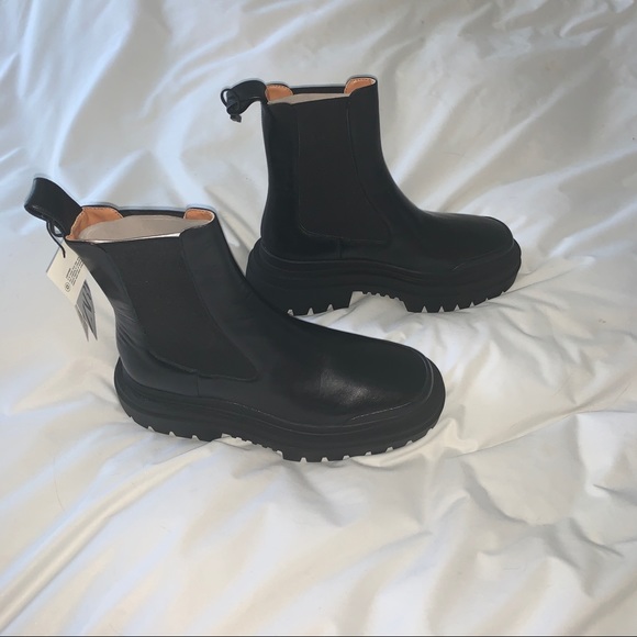 Zara black leather boots Size 38 / 7.5 NWOT - Picture 4 of 5